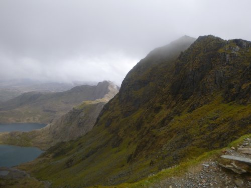 Lifting towards the summit